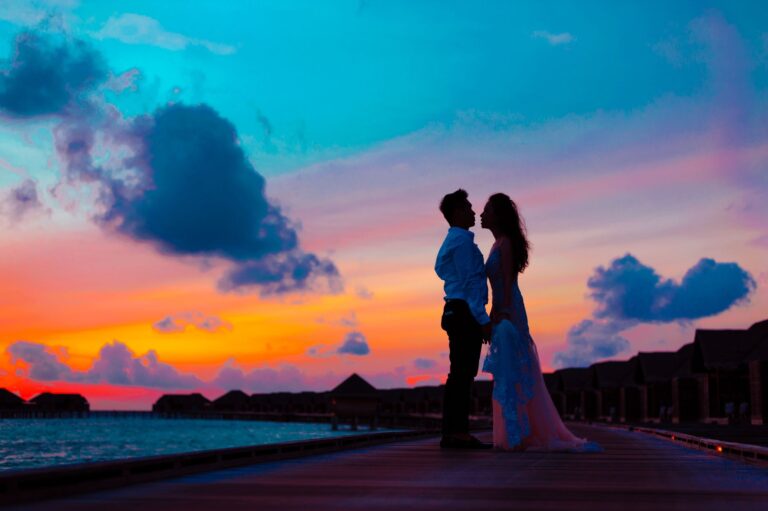 Crowdfunding Custom Experiential Honeymoons Responsibly